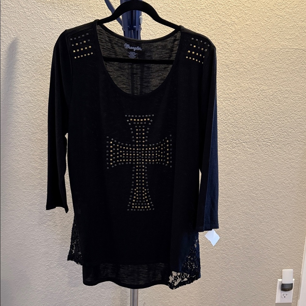Wrangler NWT Black  Top with Studded Cross and black lace on the sides. Size XL